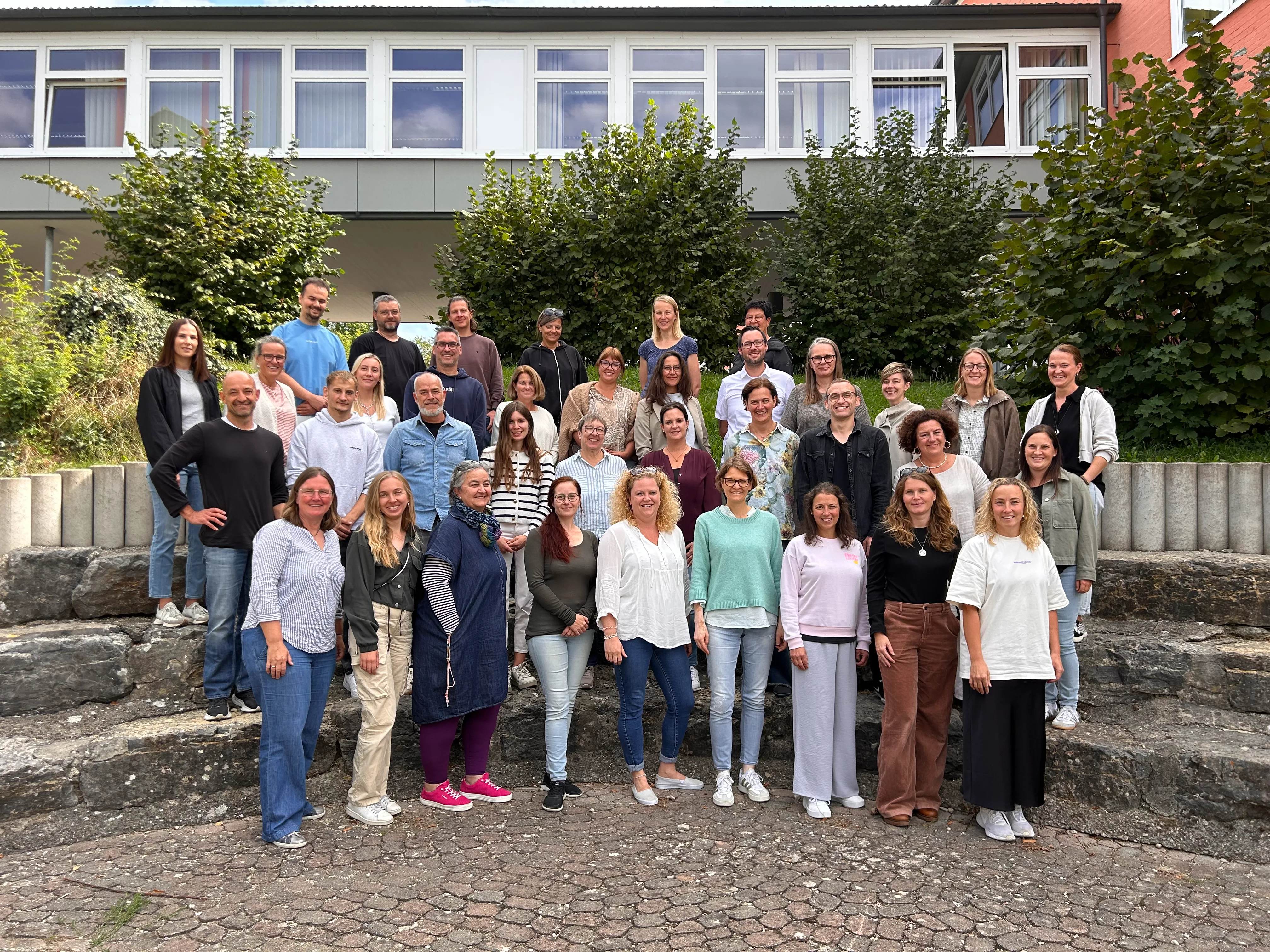 Bild des Kollegiums der Bilharzschule